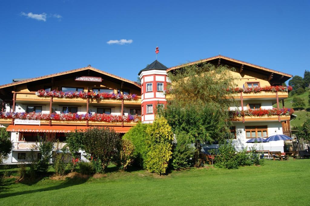 Ferienhotel Gewuerzmuehle Radstadt Ngoại thất bức ảnh